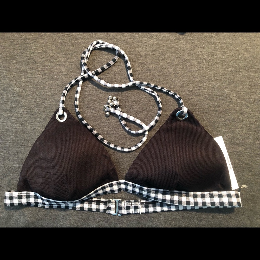 Black and white bikini top size M